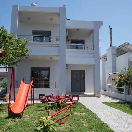 Amaya House Near The Holiday home